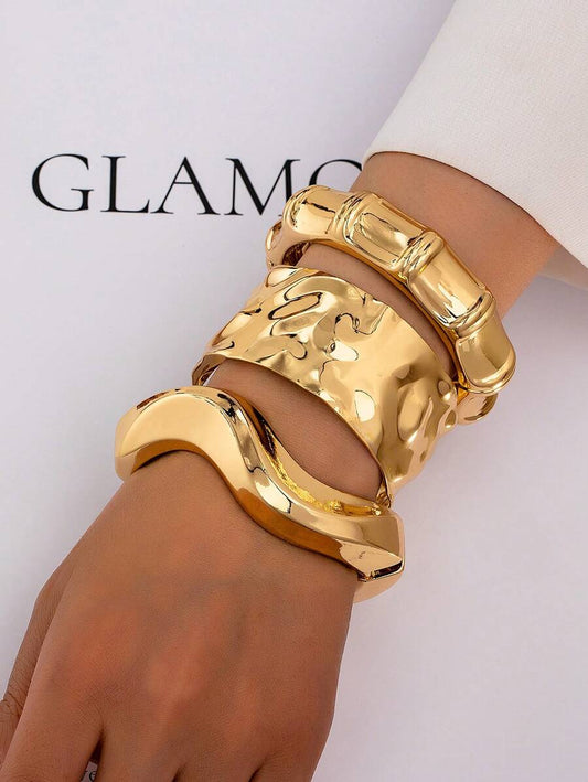 Conjunto com 3 Pulseiras Femininas – Design Assimétrico Geométrico | Estilo Bambu Dourado Minimalista em Liga de Zinco