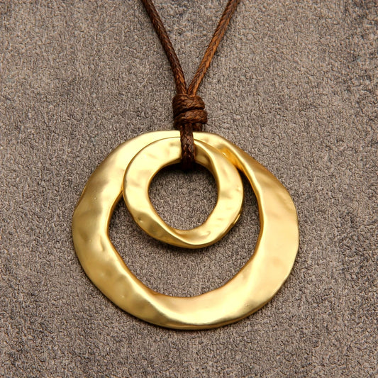 Colar com Pingente Geométrico Irregular - Estilo Funky
