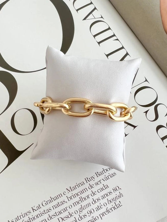 Pulseira Feminina Corrente de Elos Banhada a Ouro 18K – Elegância Clássica e Versátil